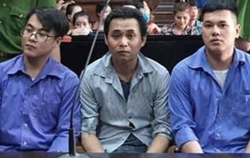Bang giang ho bat coc doanh nhan o Sai Gon de doi ma tuy hinh anh