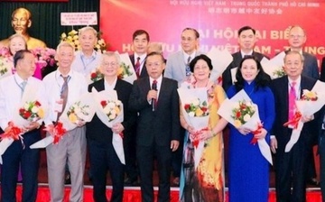Bi thu Thanh uy Thu Duc nhan them nhiem vu moi hinh anh