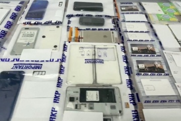 Nhan vien ngan hang Hong Kong trong hoat dong rua tien 810 trieu USD anh 1