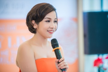 2 lan 'va mieng' cua ca si My Linh hinh anh
