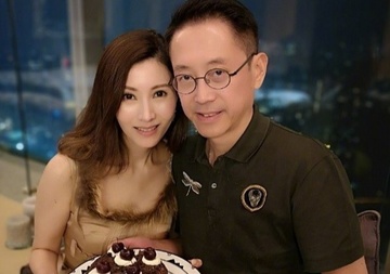 Ly Gia Han va chong ty phu ky niem 12 nam ngay cuoi hinh anh