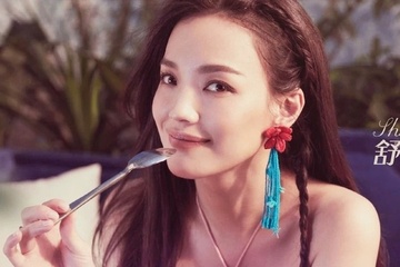 Thu Ky: 'Me chong bao dung cho qua khu cua toi' hinh anh