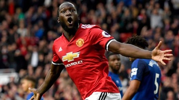 Lukaku noi gi ve hanh dong an mung ban thang vao luoi Everton hinh anh