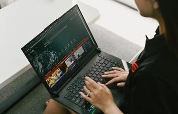 Laptop 125 trieu co cau hinh cao nhat hien tai hinh anh