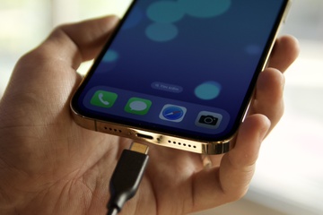 Cong ty Viet Nam xac nhan thay doi lon tren iPhone 15 hinh anh