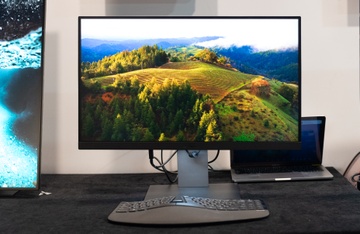 Apple 'chơi trội', các hãng chạy theo phục vụ