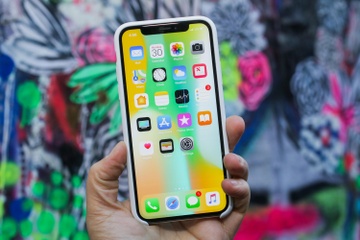 Trong mat Samsung, iPhone X chi co gia 8 trieu dong hinh anh