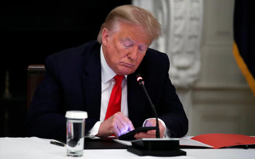 He thong bao mat khien hacker khong the dung den Twitter cua ong Trump hinh anh