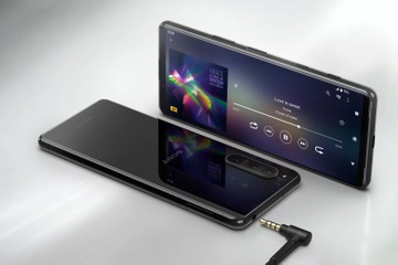 Sony ra mat Xperia 5 II gia 949 USD hinh anh