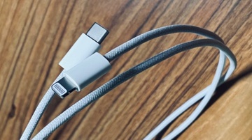 iPhone 12 la bang chung cho thay Apple sap bo cong Lightning hinh anh