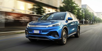 Tesla thu khoan lai cao gap 7 lan BYD tren moi xe ban ra hinh anh