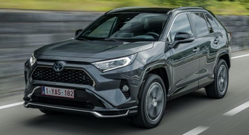 Cua so troi Toyota RAV4 co the bat ngo phat no hinh anh