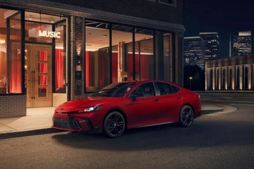 Toyota Camry 2026 có phối màu mới