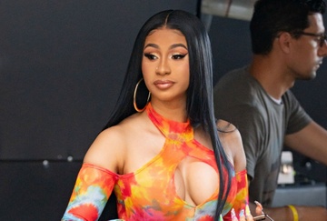 26 chiec tui Hermes Birkin cua Cardi B hinh anh