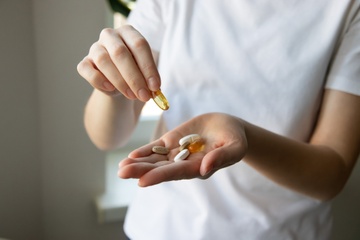 Lam dung vitamin lam tang huyet ap hinh anh