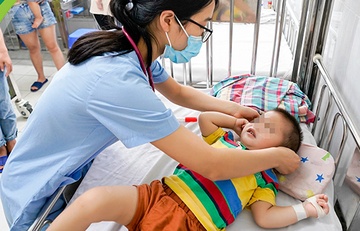 Dau hieu nhan biet benh tay chan mieng hinh anh