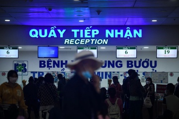 Thu truong Y te: Doi moi tu duy tu chua benh sang quan tri suc khoe hinh anh