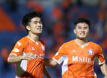 Đà Nẵng khiến cuộc đua trụ hạng V.League gợn sóng