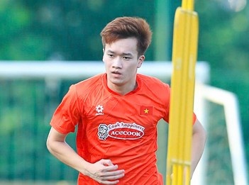 Tuyển Việt Nam 'thiếu trước hụt sau'