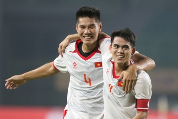 HLV Kim Sang-sik: ‘U23 Việt Nam thắng U23 Lào nhờ sự ổn định’