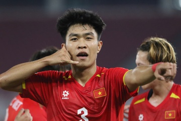Phạm Lý Đức nén đau thi đấu, ghi bàn cho U23 Việt Nam