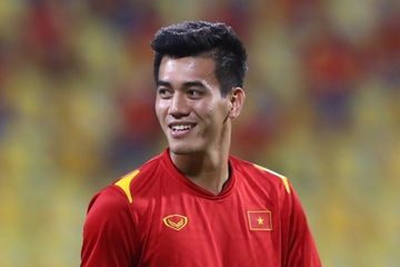 Tuyen Viet Nam trao so ao trong buoi tap hinh anh