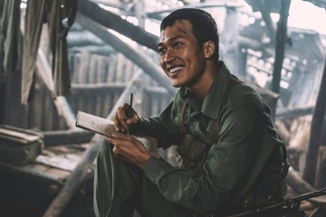 Suc song cua dong sach ve nguoi linh hinh anh