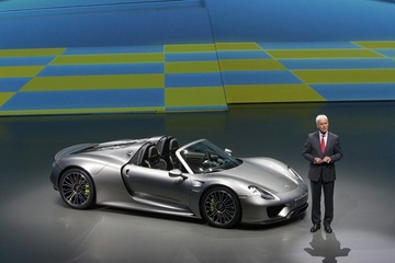 Sieu xe hybrid Porsche 918 Spyder hut hon dai gia My hinh anh