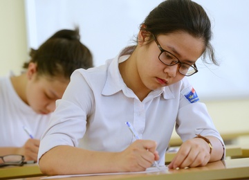 Thi sinh duy nhat dat diem 10 o TP HCM hinh anh