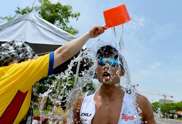 Cuoc thi khac nghiet Ironman 70.3 tro lai Da Nang hinh anh