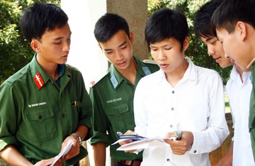 Toan canh chi tieu vao 21 truong quan doi hinh anh