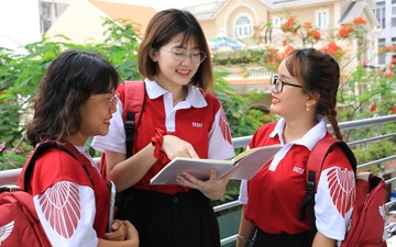 DH Quoc te Hong Bang, DH Mo TP.HCM cong bo de an tuyen sinh hinh anh