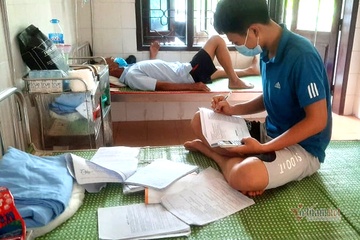nu sinh trong khu cach ly anh 3