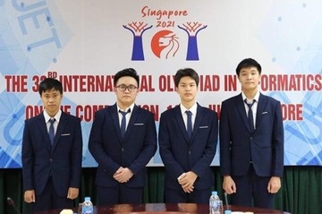 4 hoc sinh gianh huy chuong bac tai Olympic Tin hoc quoc te hinh anh