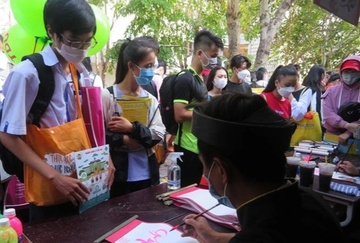 Du kien truong dai hoc khong yeu cau thi sinh xac nhan nhap hoc som hinh anh