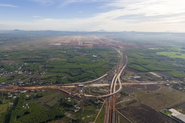 Huyen Long Thanh tinh giam 5.000 ha dat nong nghiep de lam du an hinh anh