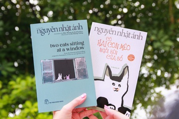 'Co hai con meo ngoi ben cua so' cua Nguyen Nhat Anh ra ban tieng Anh hinh anh