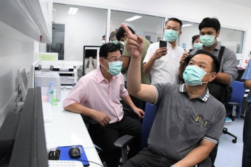 Thai Lan chua khoi cho benh nhan nhiem nCoV bang thuoc tri cum va HIV hinh anh