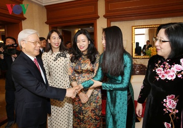 Tong bi thu: Hoan nghenh doanh nghiep TQ dau tu vao Viet Nam hinh anh