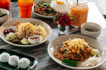 Thuong thuc mon Thai tai TP.HCM hinh anh