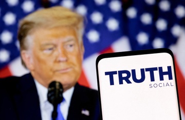 Truth Social thanh 'phong hop truc tuyen' cua ong Trump hinh anh