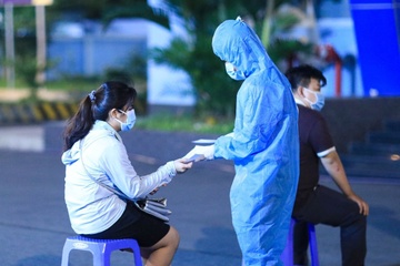 330 nguoi o Benh vien Da khoa Duc Giang am tinh voi nCoV hinh anh