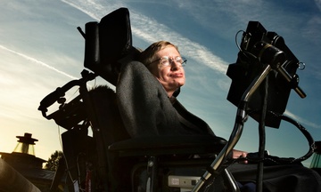 Hawking: Tu benh nhan xo cung teo co toi thien tai vat ly hinh anh