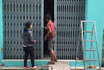 Chinh quyen son lai nha co giao xin ‘xa hoi den’ cho di day hinh anh
