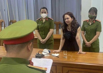 Ba Phuong Hang khai ly do xuong ten nhieu nghe si tren mang xa hoi hinh anh