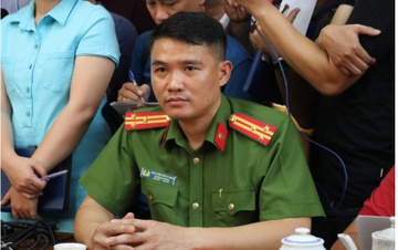 Dang uy Phong Canh sat hinh su Cong an TP.HCM bi ky luat hinh anh
