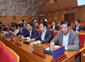 Ha Noi phe duyet, dieu chinh chu truong dau tu 28 du an dau tu cong hinh anh