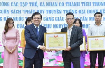 Gia tri tu tuong sach cua Tong bi thu ve truyen thong dai doan ket hinh anh
