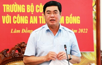 Uy quyen nguoi giai quyet cong viec cua Thuong truc Tinh uy Lam Dong hinh anh