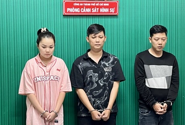 Nhom cho vay lai ep sang quan bida de tra no o TP.HCM hinh anh